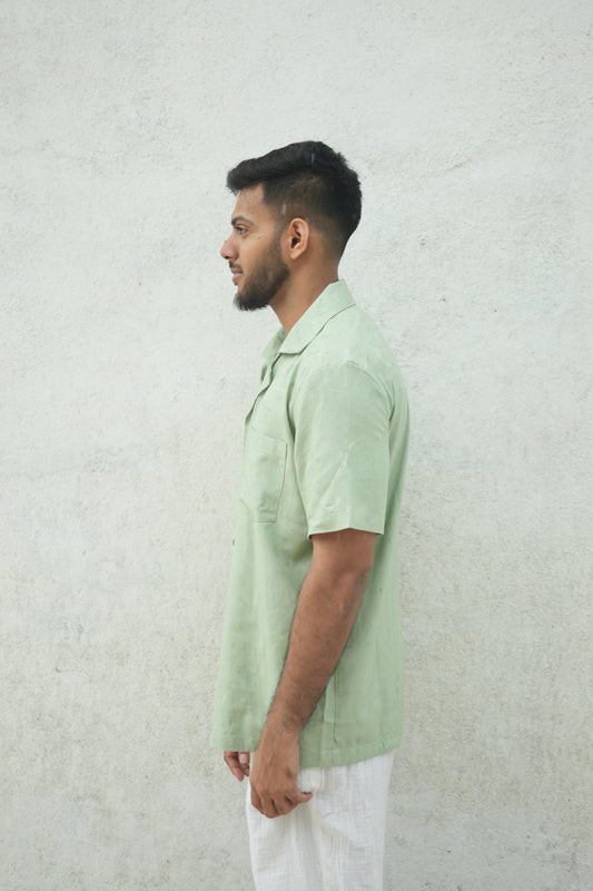 Linen Shorts ( light green )